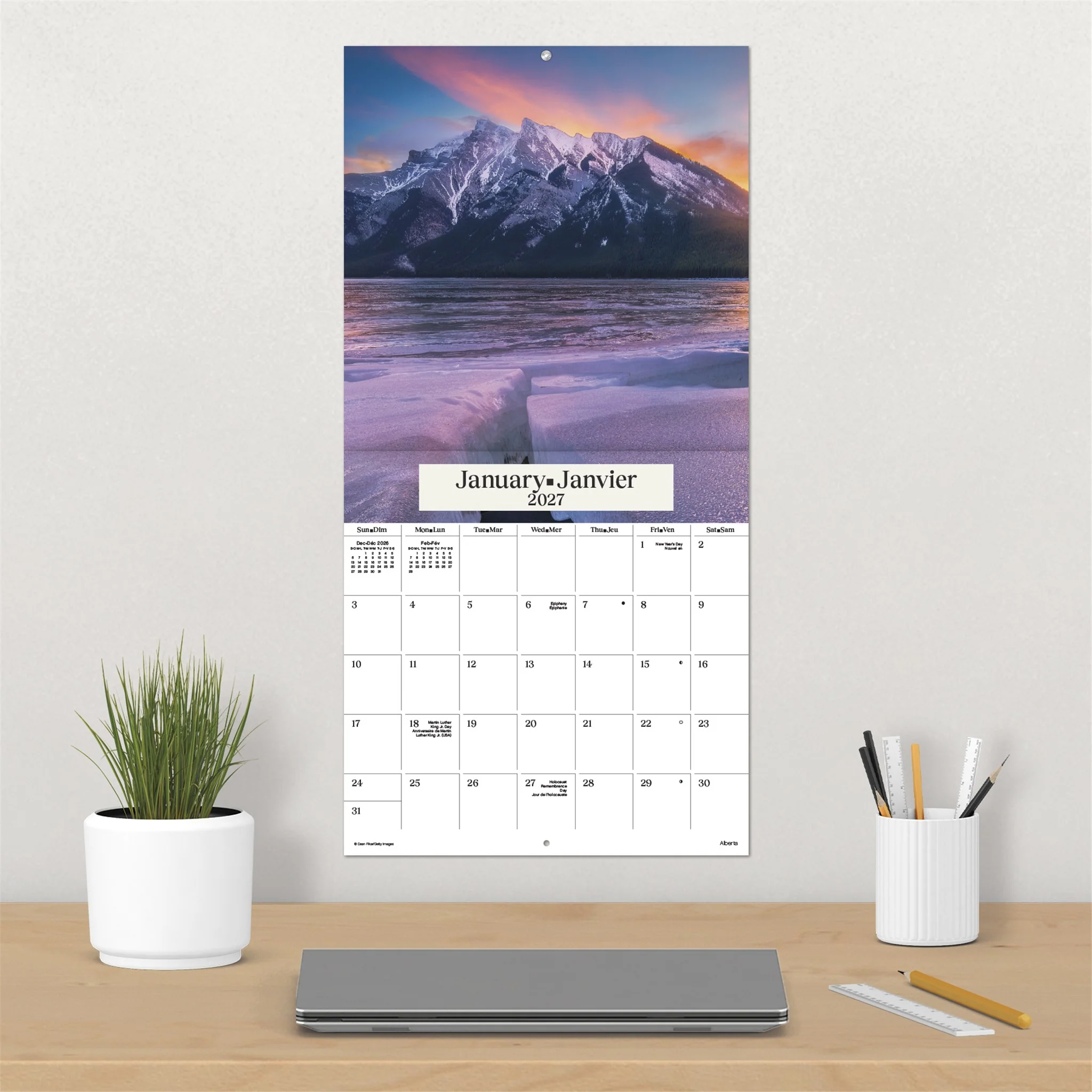 Canadian Landscapes / Paysages du Canada 2027 Wall Calendar - Online Only - Image 5
