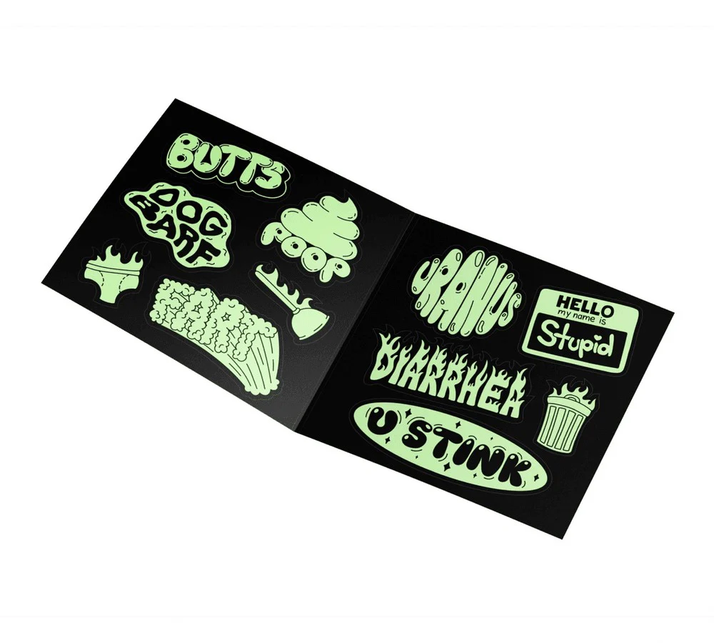 Glow in the Dark Box Cards Against Humanity - Image 5