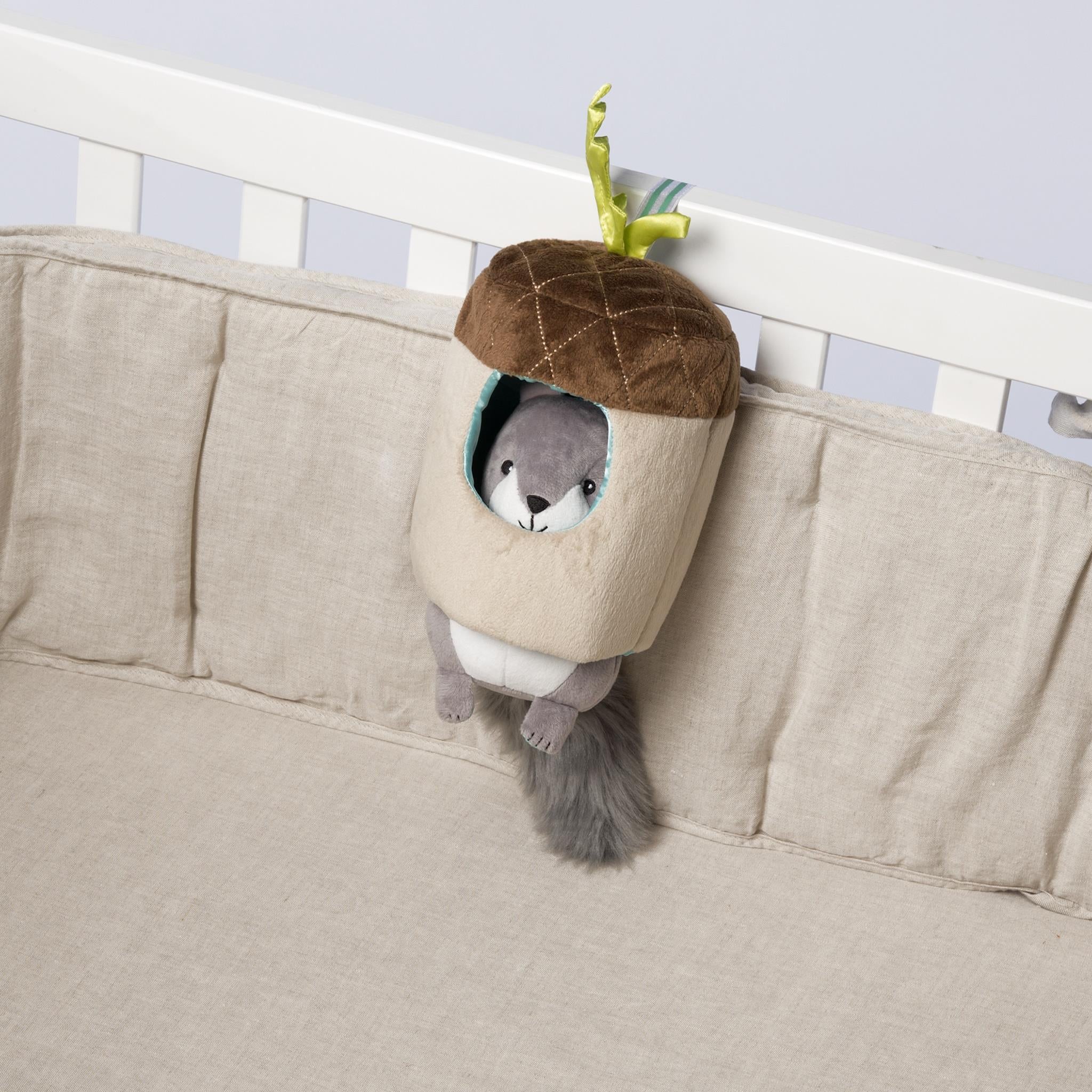 Lullaby Squirrel Musical Pull Toy - Image 3